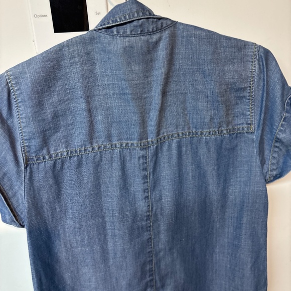 Women’s Denim shirt JCrew xs - Picture 3 of 3